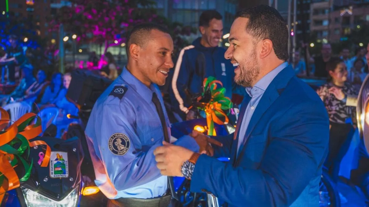 ¡Sabaneta estrena parque automotor! Nueva flota y dotación vehicular fortalecen la movilidad y atención médica en el municipio