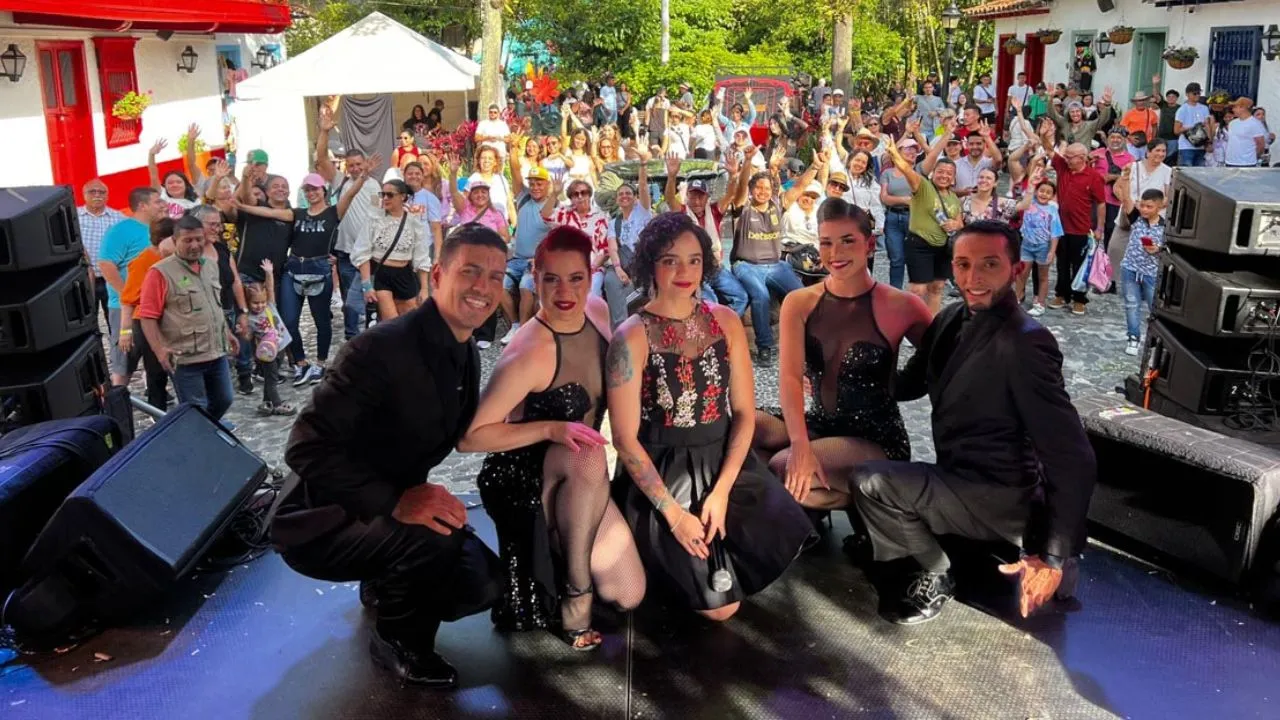 Entre flores, cultura y tradición: más de 215.000 personas visitaron el Pueblito Paisa el segundo semestre de 2025