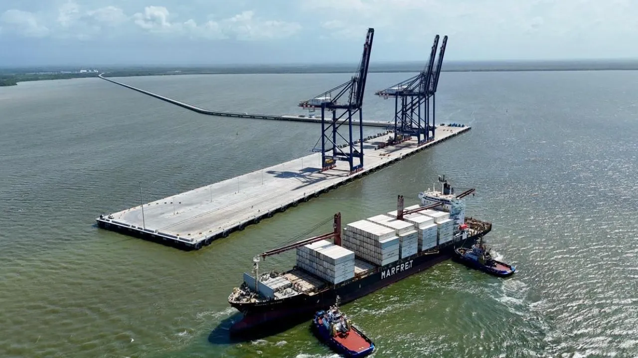 ¡Hito histórico en Urabá! Puerto Antioquia recibe su primer buque internacional y supera con éxito las primeras pruebas operativas