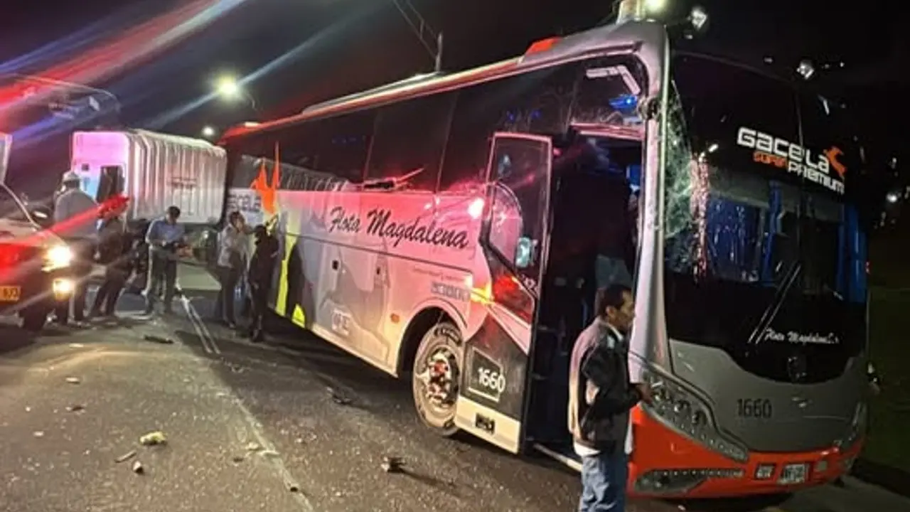 ¡ATENCIÓN! Cierre total en la vía Medellín El Santuario por grave accidente en Marinilla
