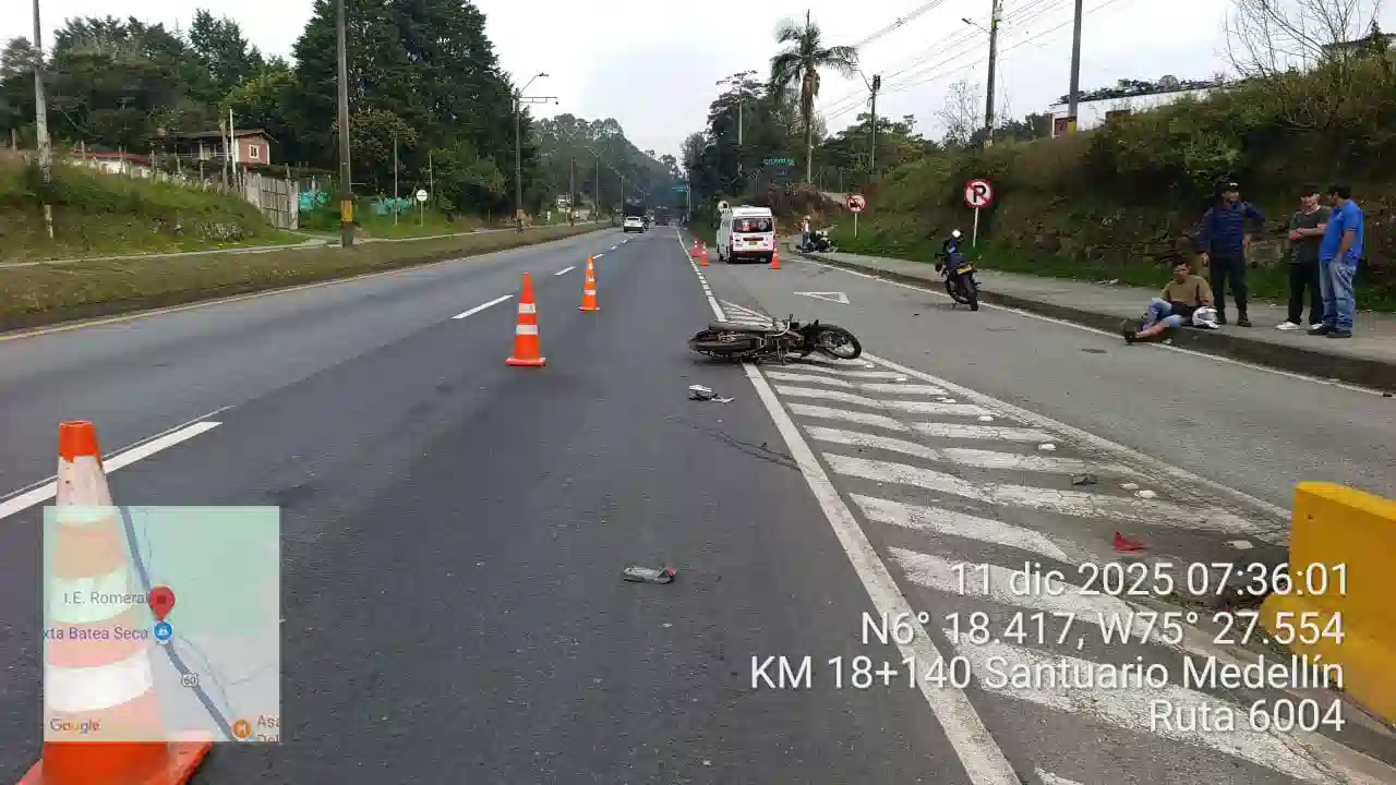 Restablecen el paso tras siniestro vial en El Santuario - Medellín