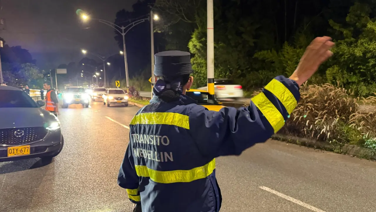 Primeros comparendos de diciembre: controles viales dejan 252 multas y 97 inmovilizaciones en Medellín