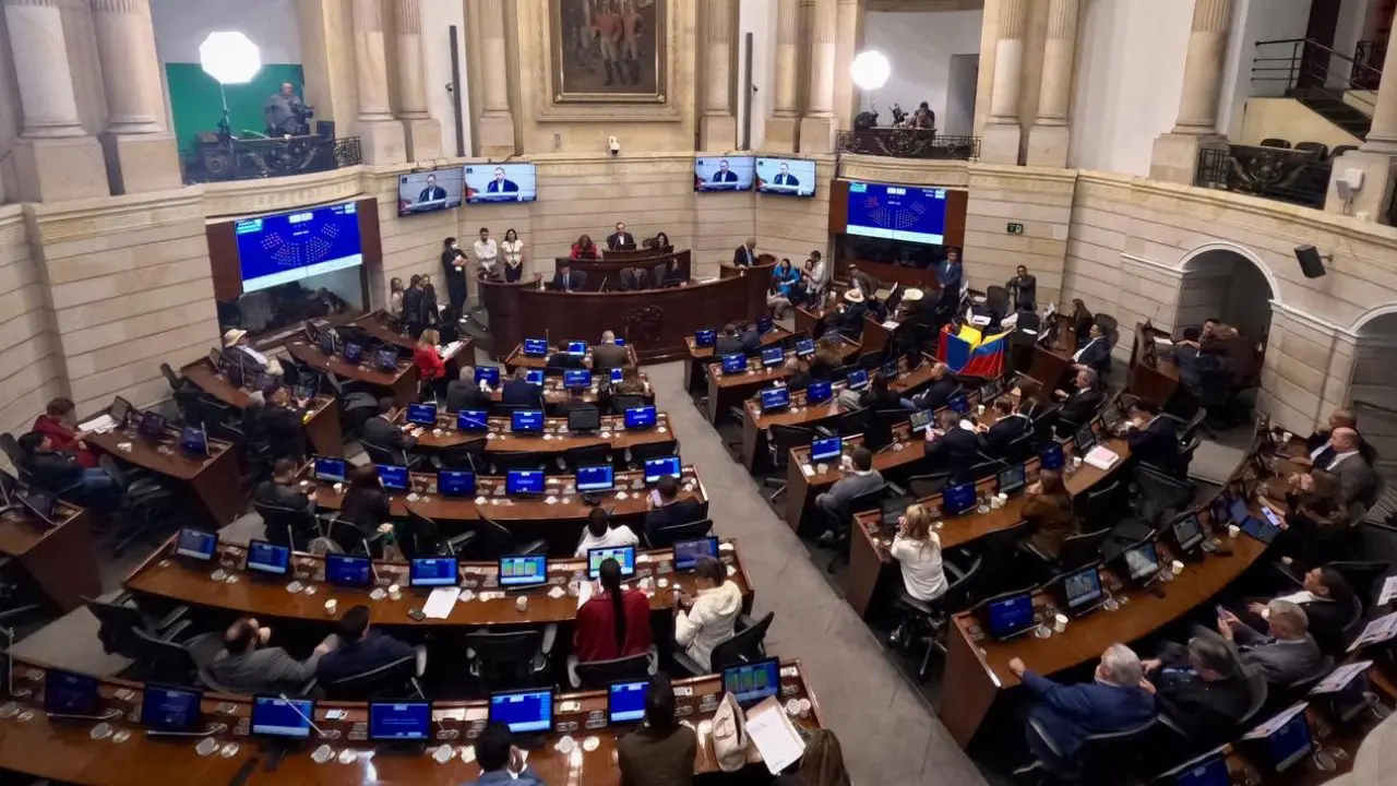 Gobierno Petro no asistirá al debate por emergencia económica en el Congreso