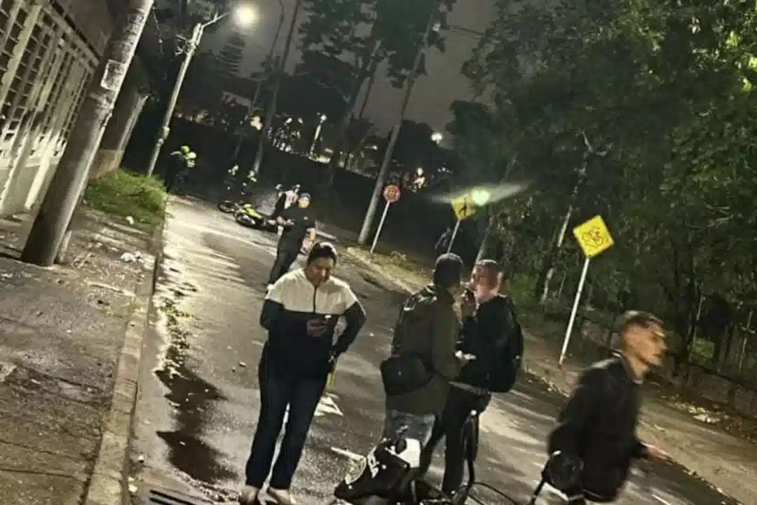 Ataque con explosivos en Cali deja dos policías muertos