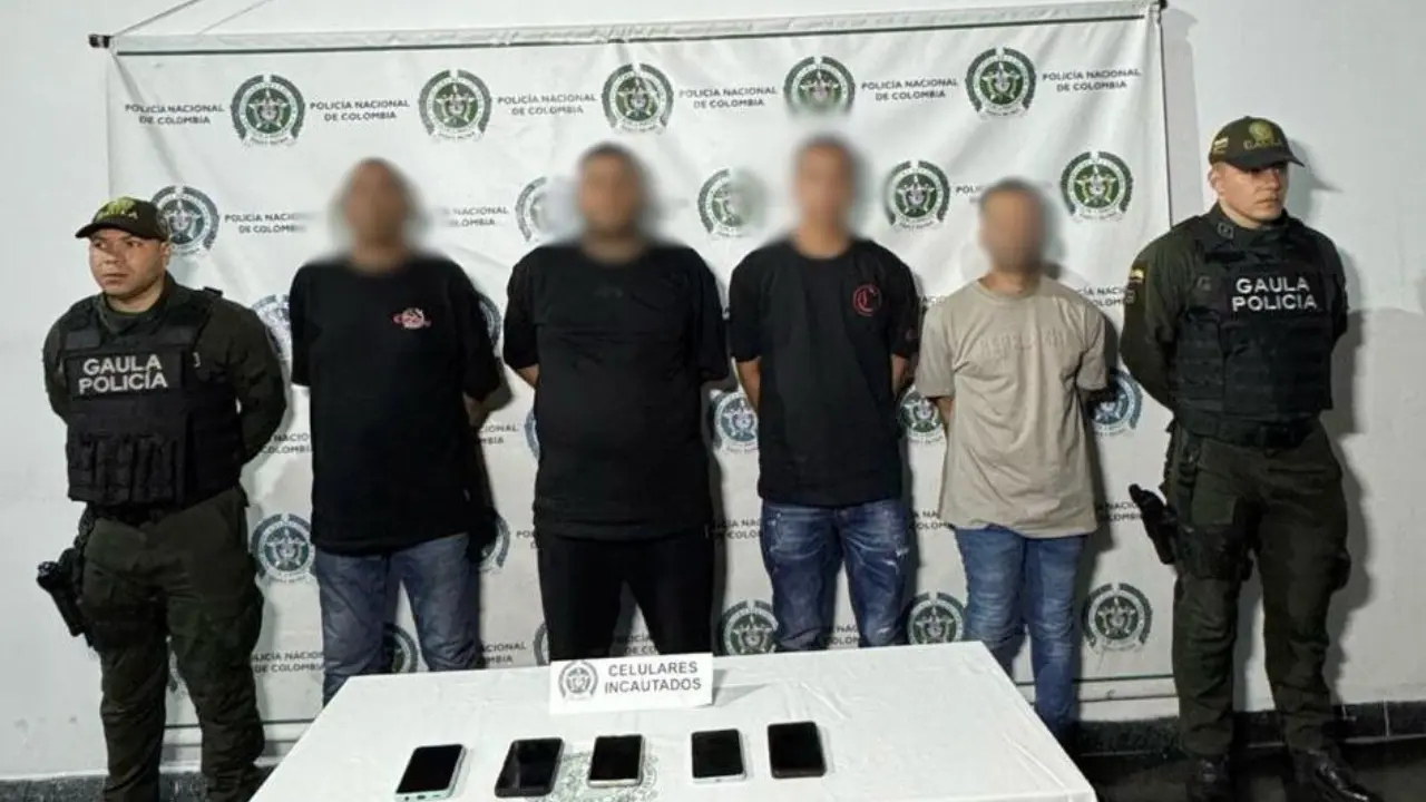 Cayeron cuatro extorsionistas que aterrorizaban a vendedores del Centro de Medellín en Navidad