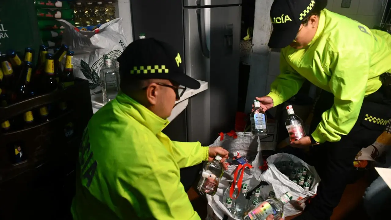 Navidad sin veneno: desmantelan fábrica clandestina de licor adulterado en Medellín