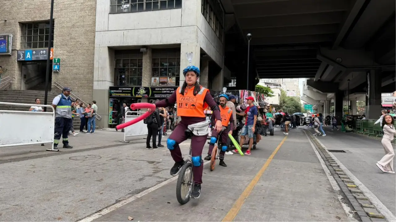 Medellín activa plan para limpiar el aire del Centro: así funcionará la Zona Urbana de Aire Protegido