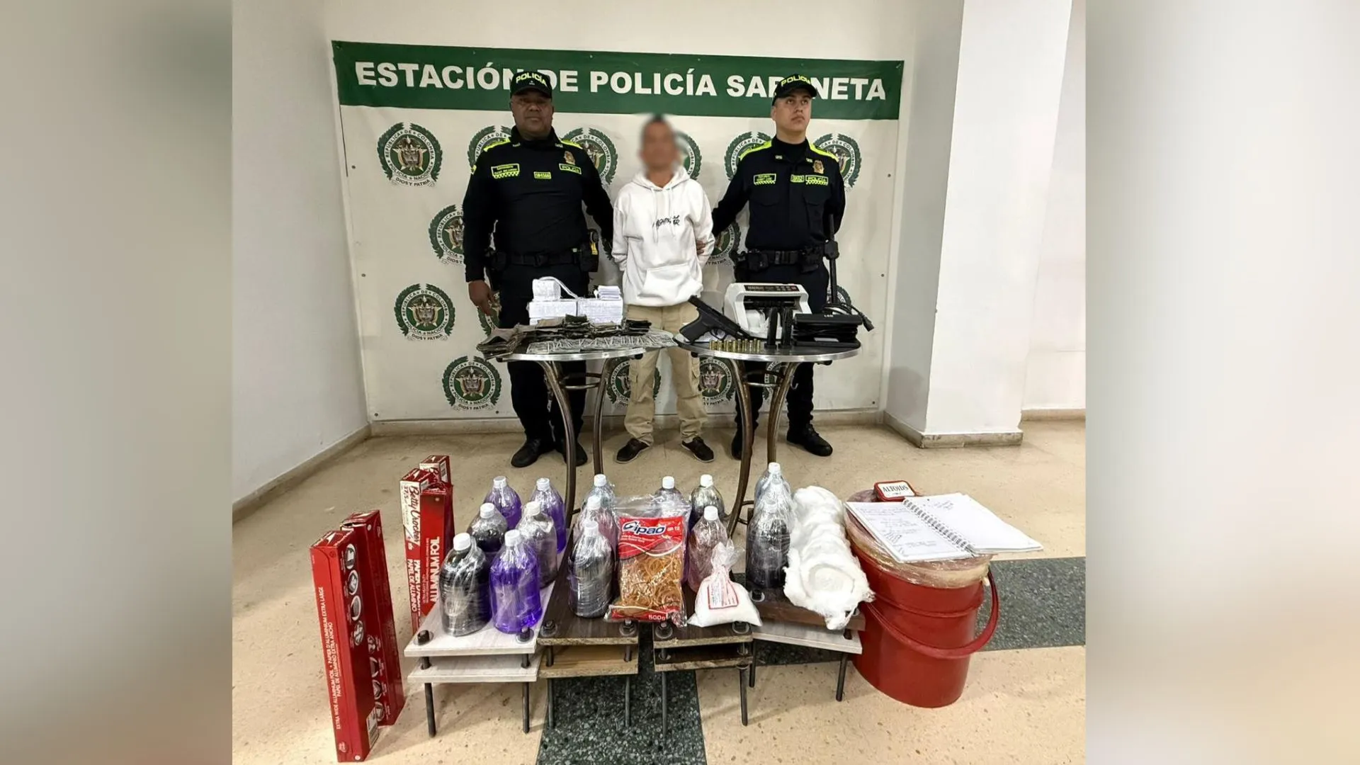 ¡Se les dañó el negocio! Cayó en Sabaneta presunto falsificador con más de $80 millones listos para su circulación