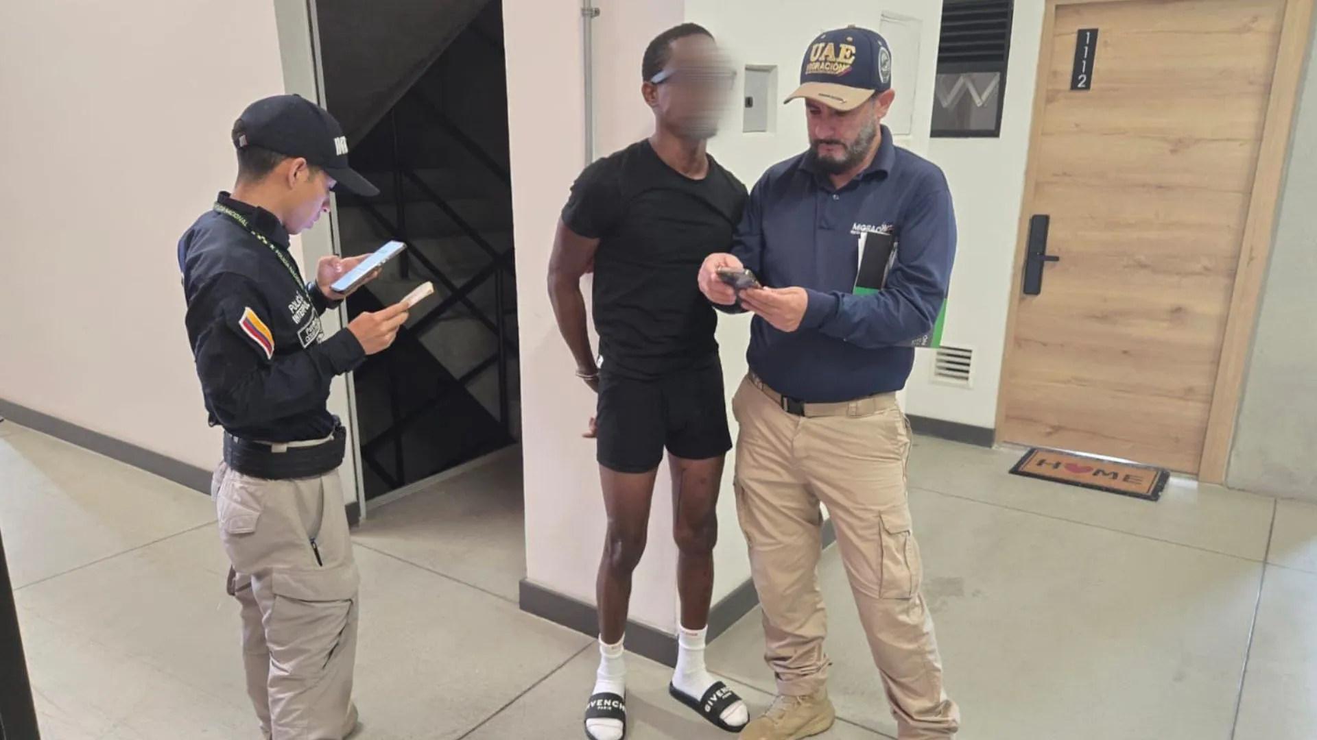 ¡Lo pillaron en un Airbnb! Capturan en Medellín a guyanés con circular roja de Interpol por tentativa de homicidio