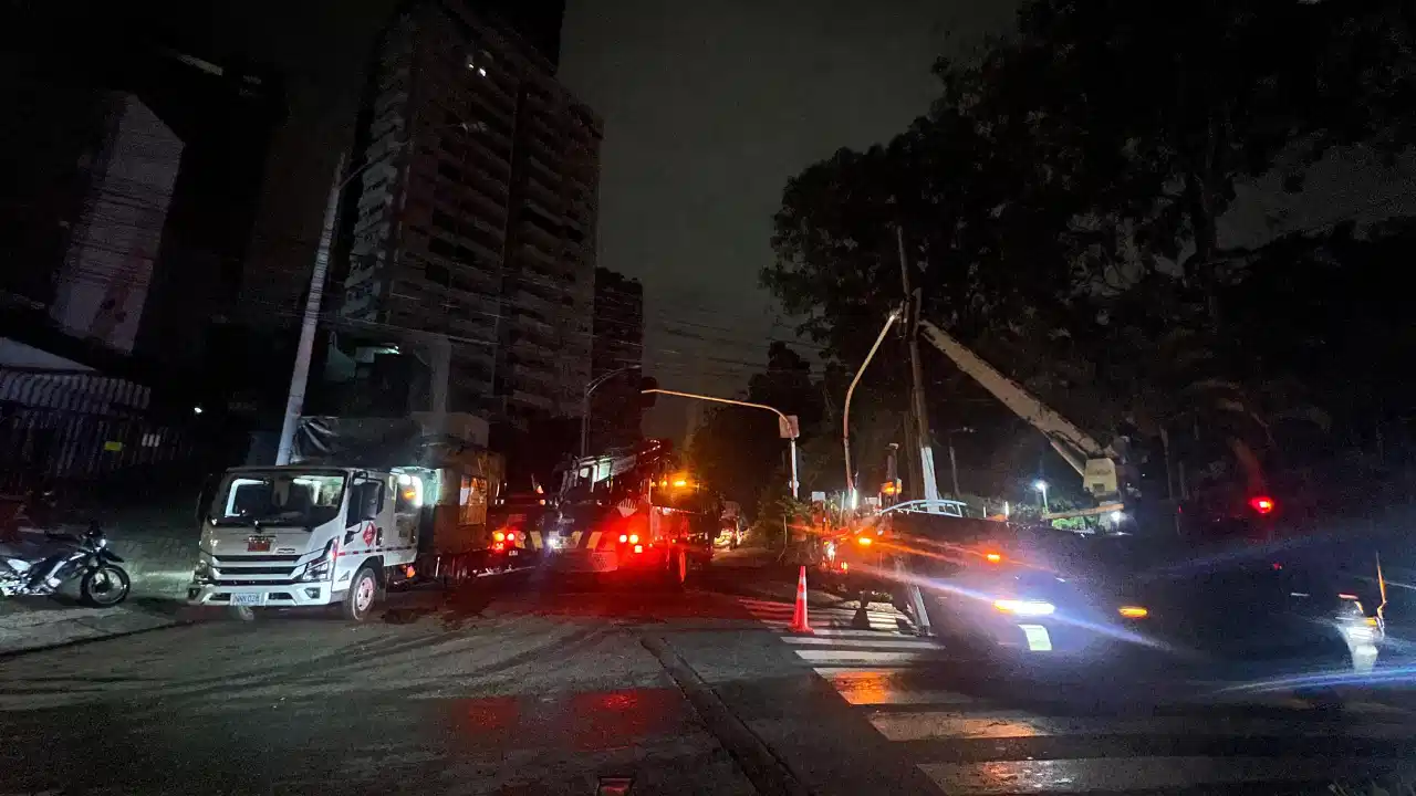 ¡Volvió la luz! EPM reparó los daños en Los Balsos y Los Naranjos, pero el Alto de Las Palmas continúa sin energía