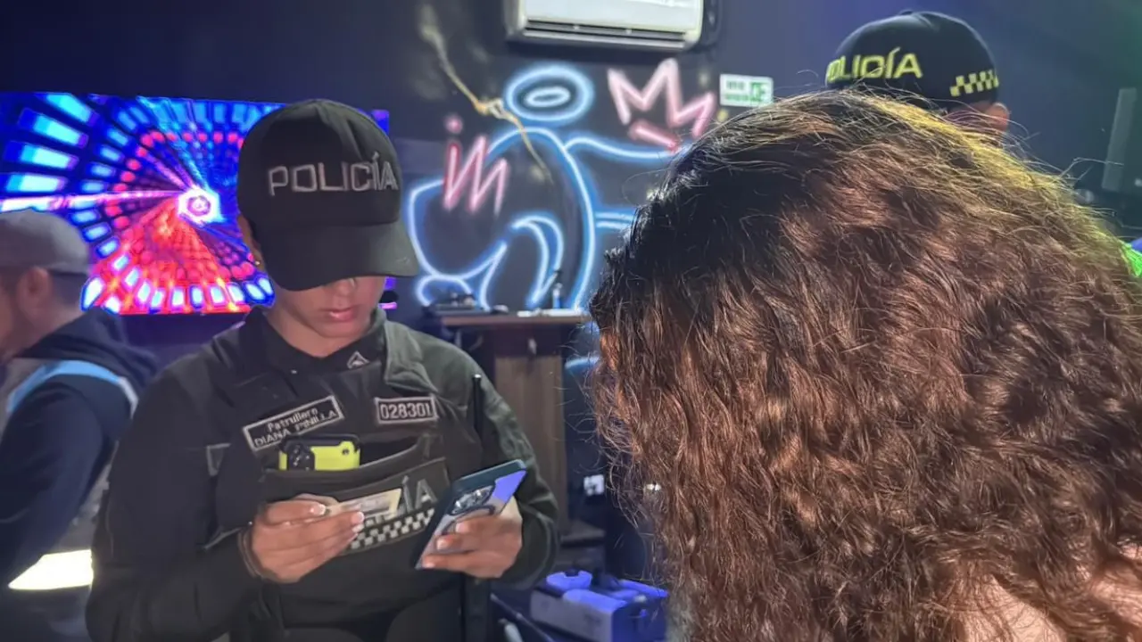 Operativo sorpresa liderado por el alcalde Federico Gutiérrez en el Parque Lleras