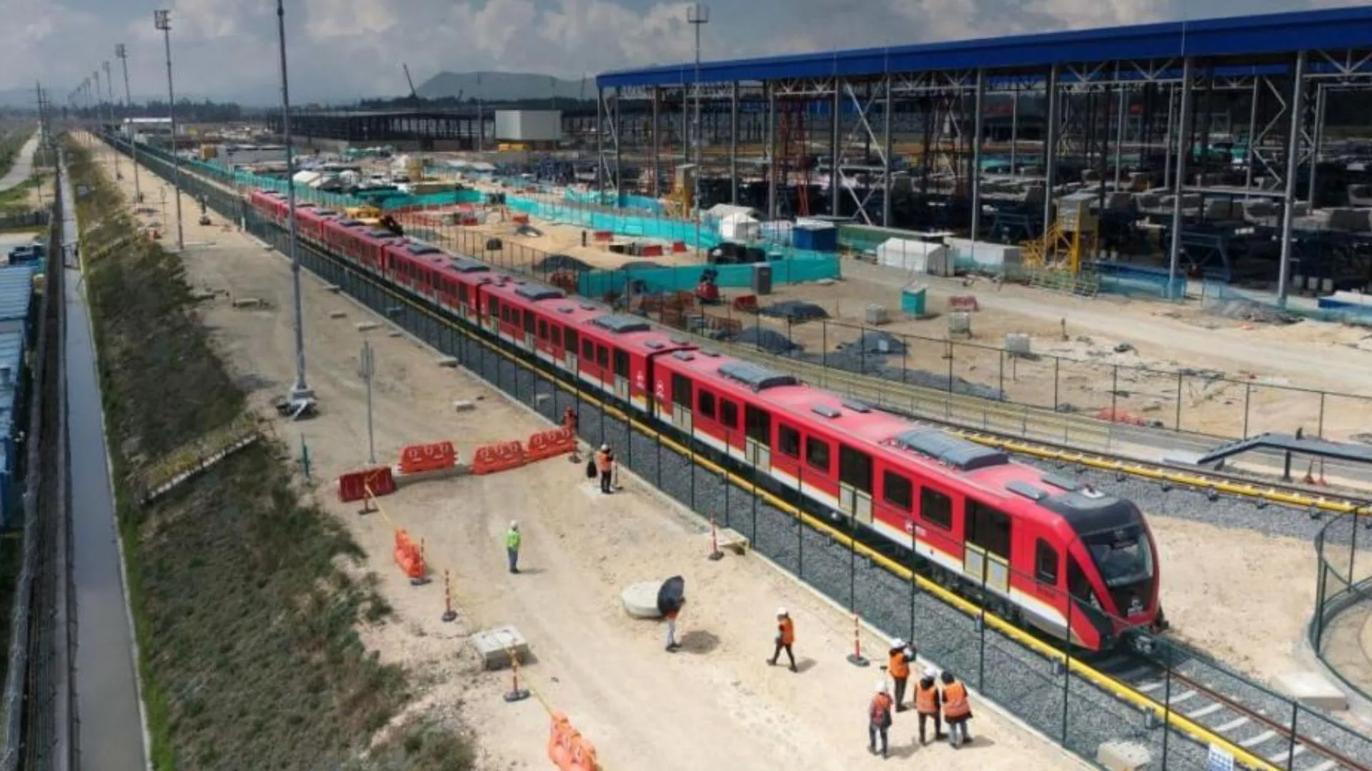Línea 1 del Metro de Bogotá alcanza el 70,72 % de avance e inicia 2026 con tres trenes en pruebas