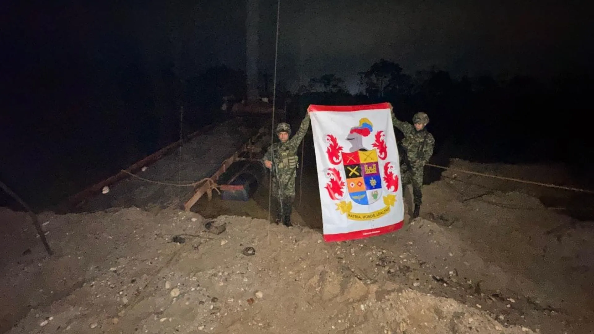 ¡Perdieron una fortuna! Ejército desmanteló seis frentes de extracción ilegal en El Bagre