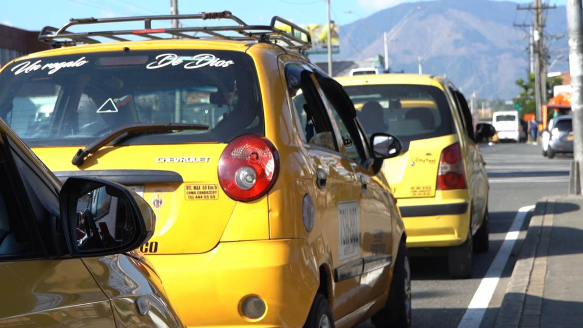 ¡Pilas pues! A partir de este lunes 2 de febrero regirán las nuevas tarifas de taxis en Medellín