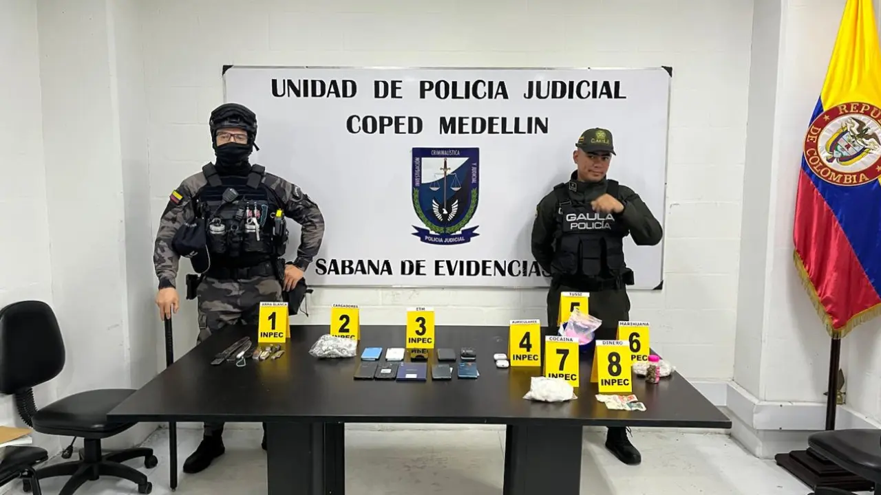 Hallan celulares, armas y hasta un módem de internet en operativo dentro de la cárcel El Pedregal