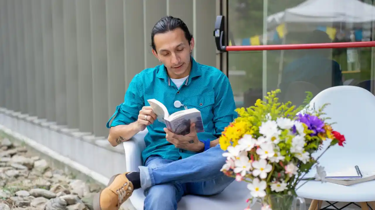 ¡Qué buenos lectores! Más de 33 mil libros 'perdidos' volvieron a las bibliotecas de Medellín