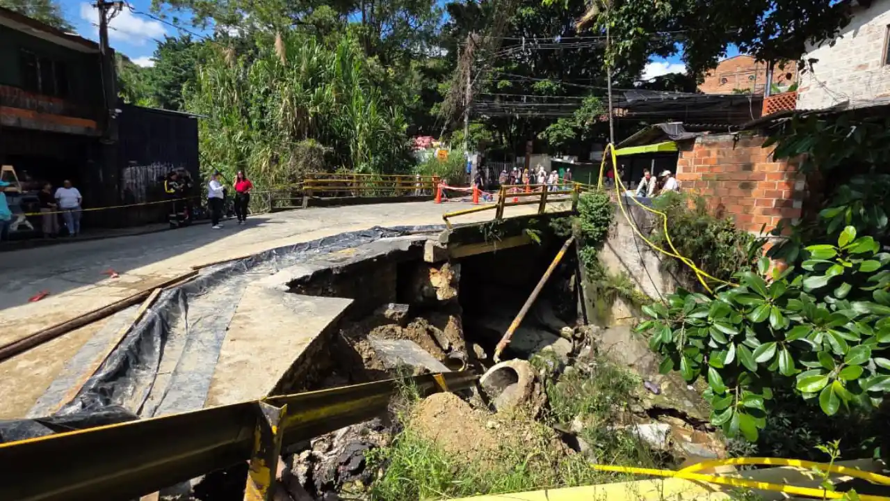 'Hoy abriremos un carril': Fico Gutiérrez anuncia alivio vial tras emergencia en puente La Limona
