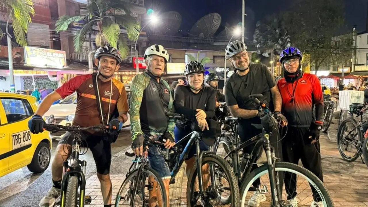 ¡13 años dándole al pedal! Bellocicleta: El parche que enseña a vivir sin tanto humo