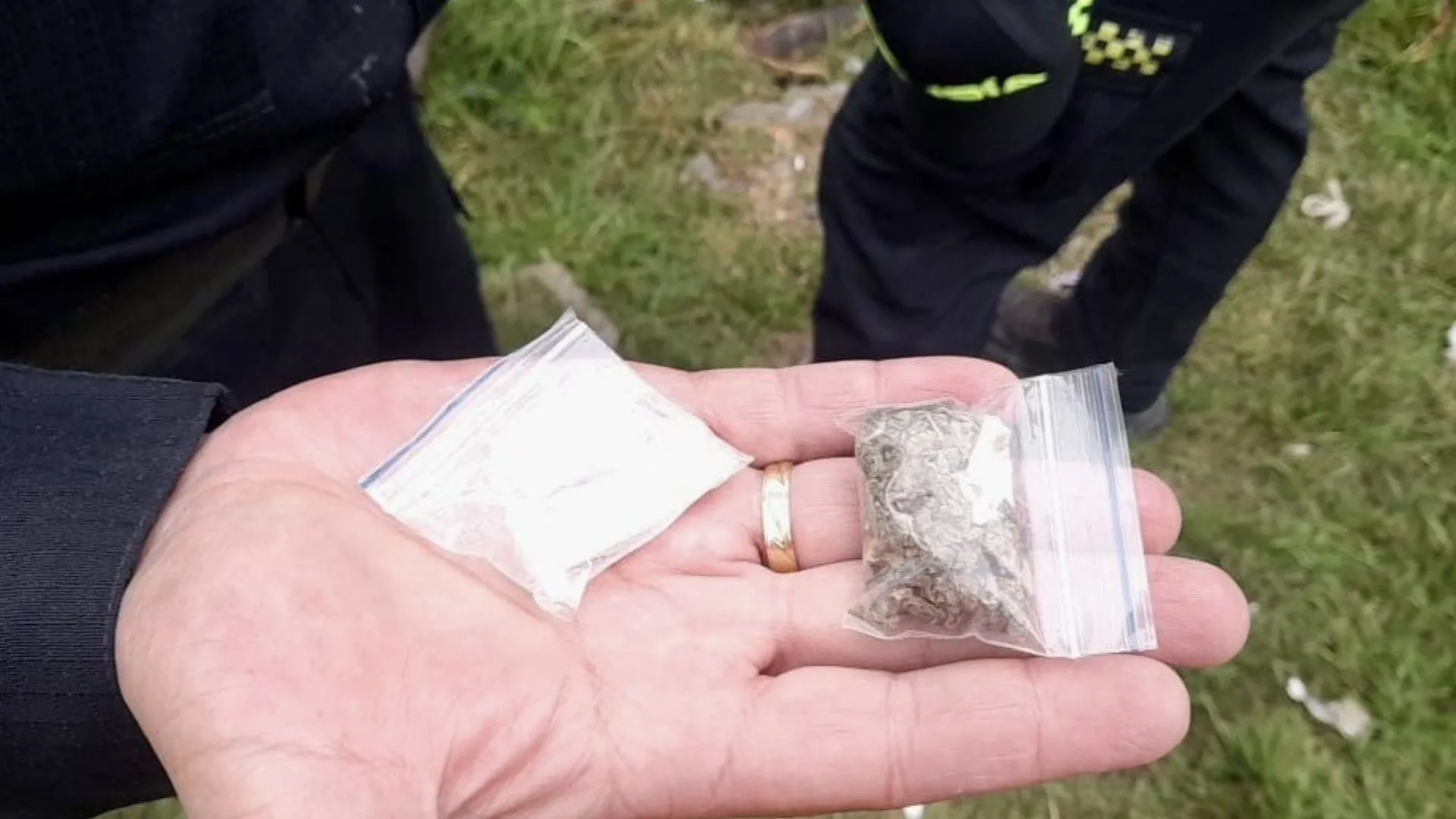 El nuevo CAI Calle 80 se estrena con capturas y desmonte de ollas en el puente de la Calle 80