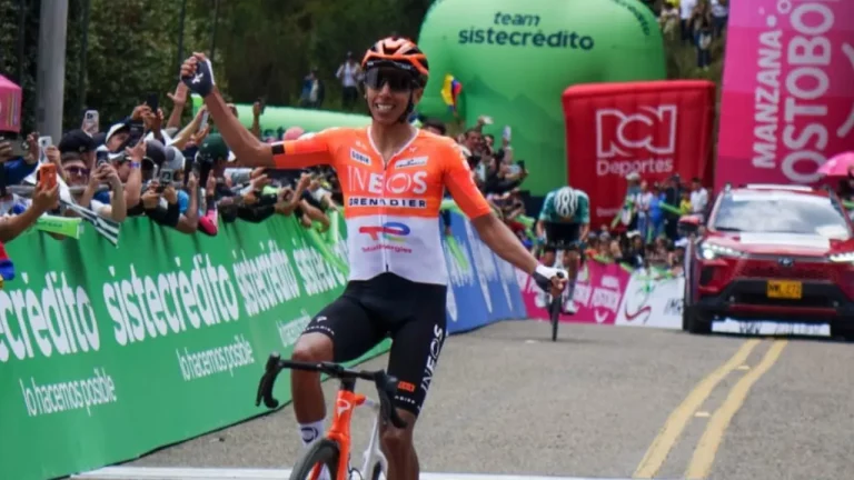 ¡Egan Bernal rompió el silencio! Esto dijo sobre su supuesto retiro del ciclismo 10 Egan Bernal y Laura Rojas se consagran en unos históricos Nacionales de Ruta 2026