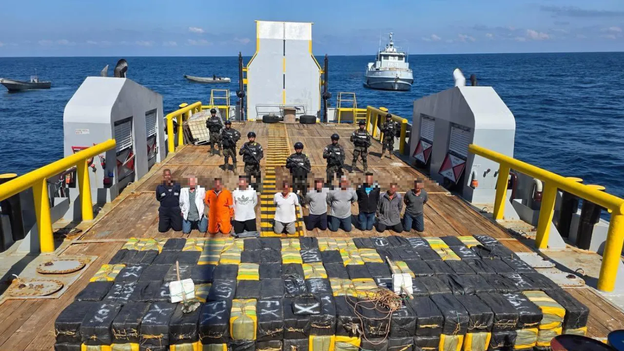 Cuatro colombianos capturados tras incautación de 6,6 toneladas de droga en El Salvador