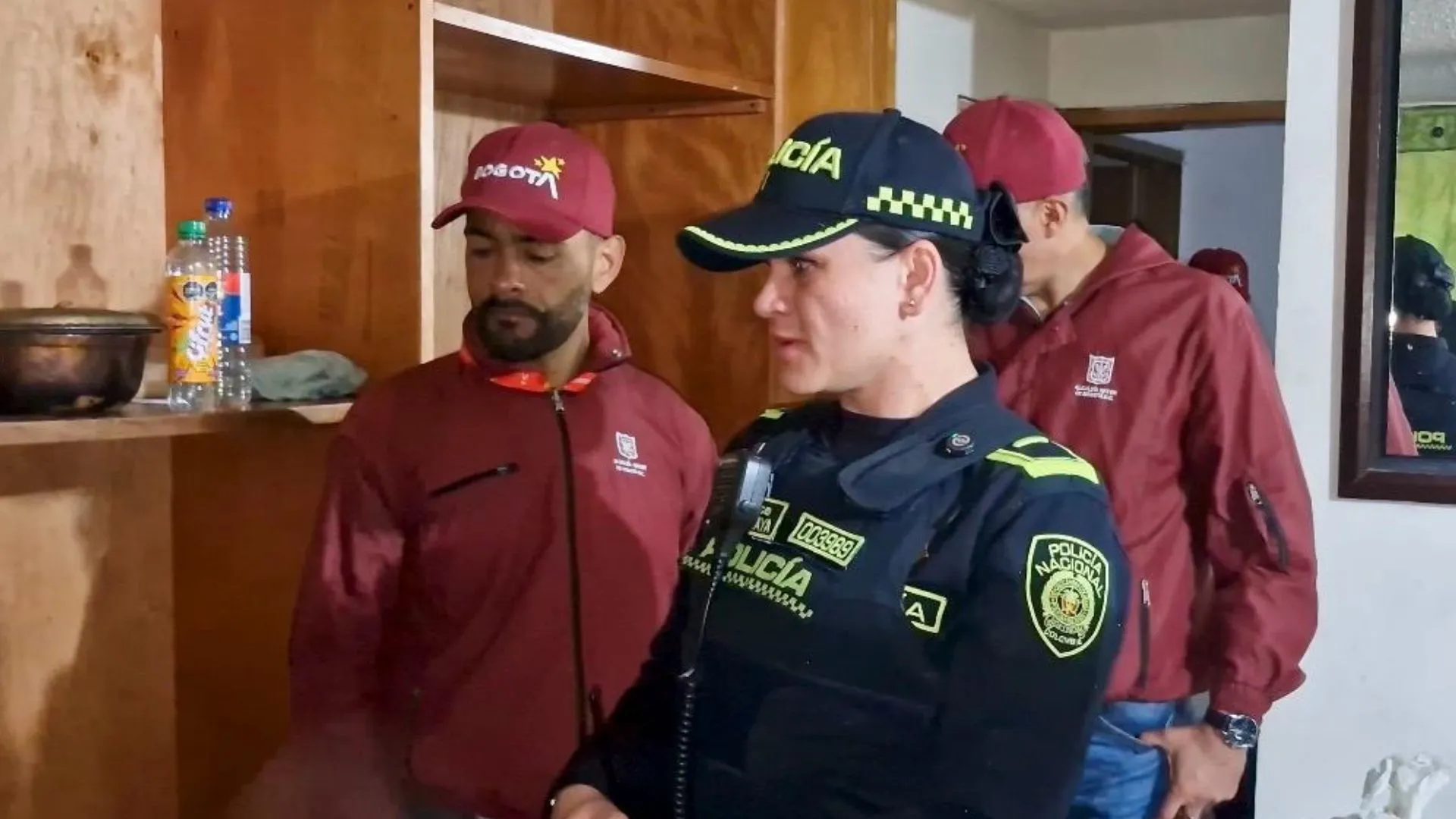 ¡Dólares falsos y armas en una cisterna! Operativo en Teusaquillo deja tres pagadiarios sellados