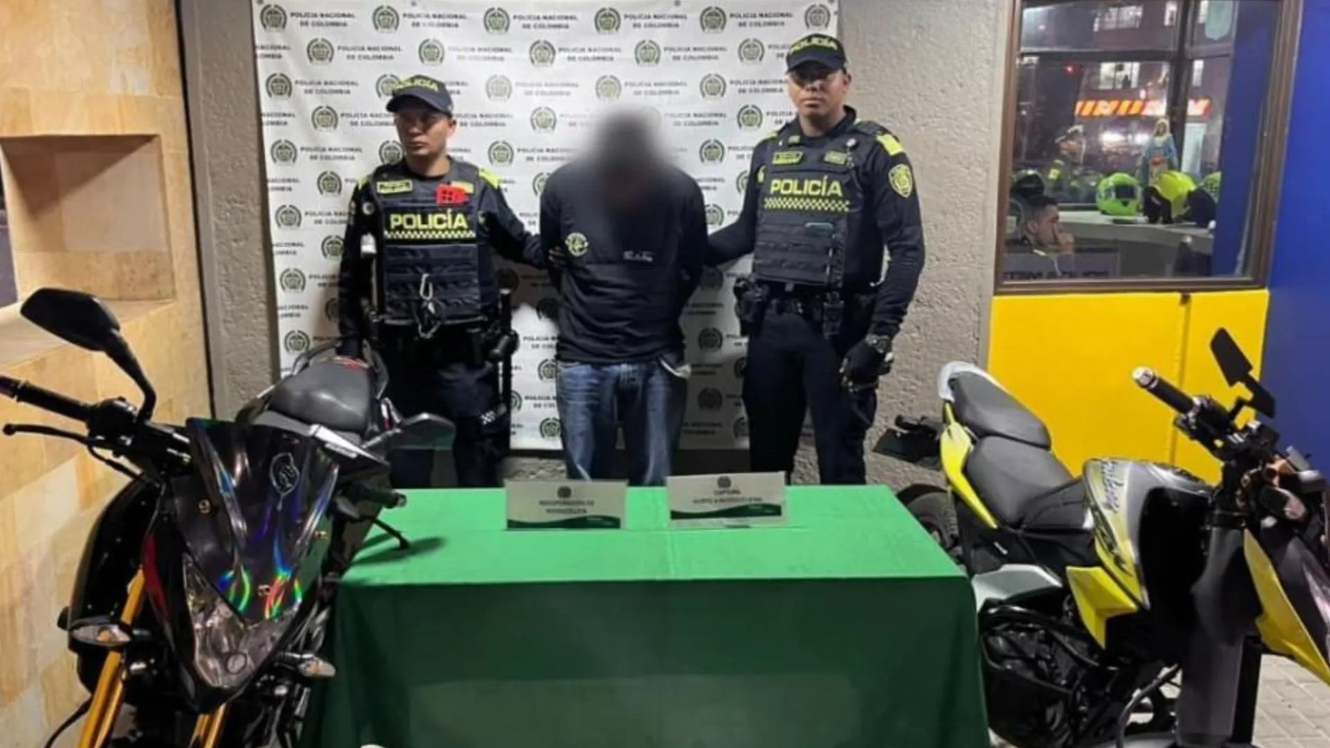 ¡Lo pusieron a correr! Joven de 22 años robó dos motos en Suba y terminó capturado tras persecución
