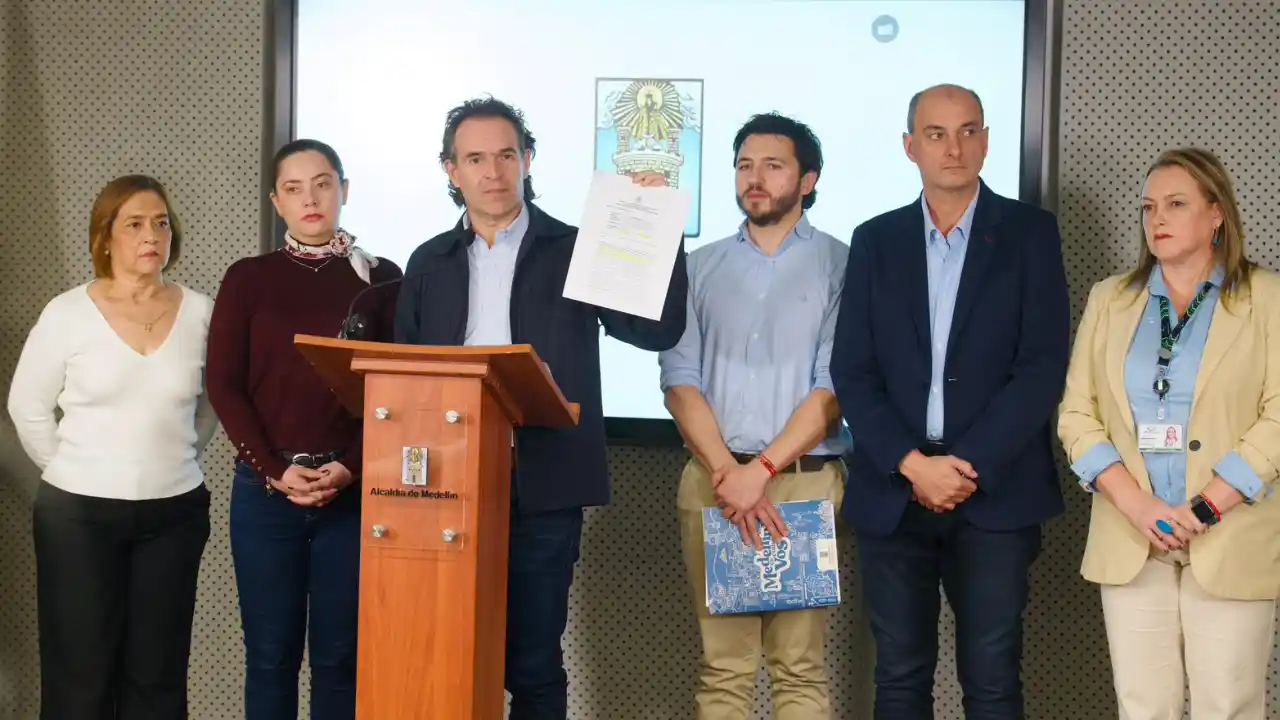 Tribunal declara desacato contra ministros: fallo contra el gobierno Petro por la crisis de salud en Medellín