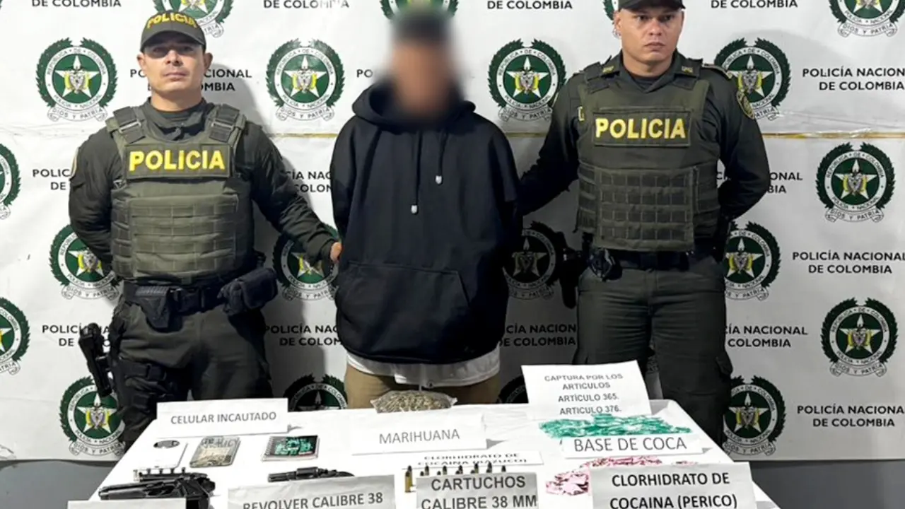 ¡Cayeron con todo! Armas y 500 dosis de droga incautadas en Betulia