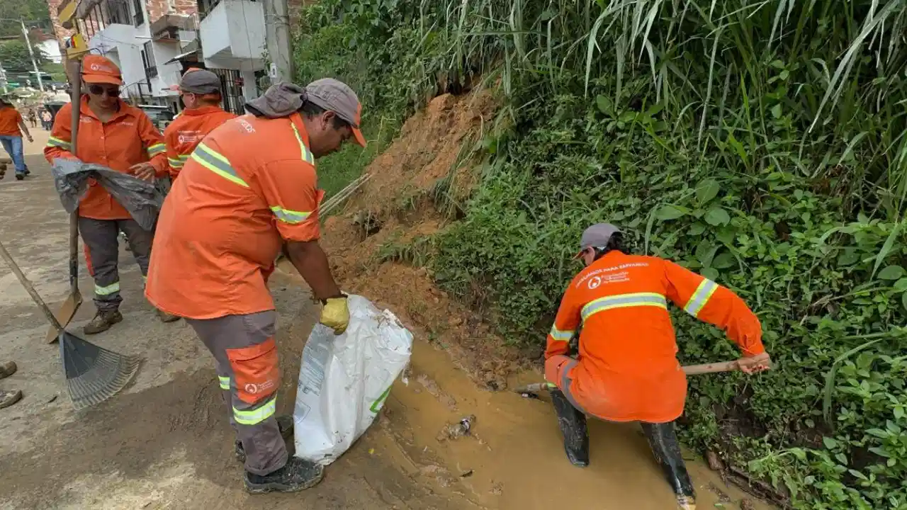 Arranca la temporada de lluvias en Medellín y activan protocolos de emergencia