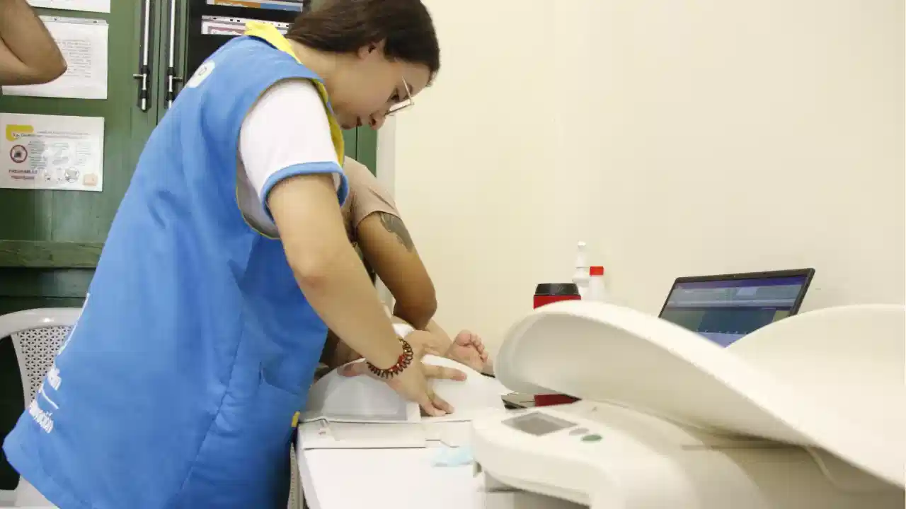 Buen Comienzo moderniza su sistema para vigilar el desarrollo de niños en Medellín