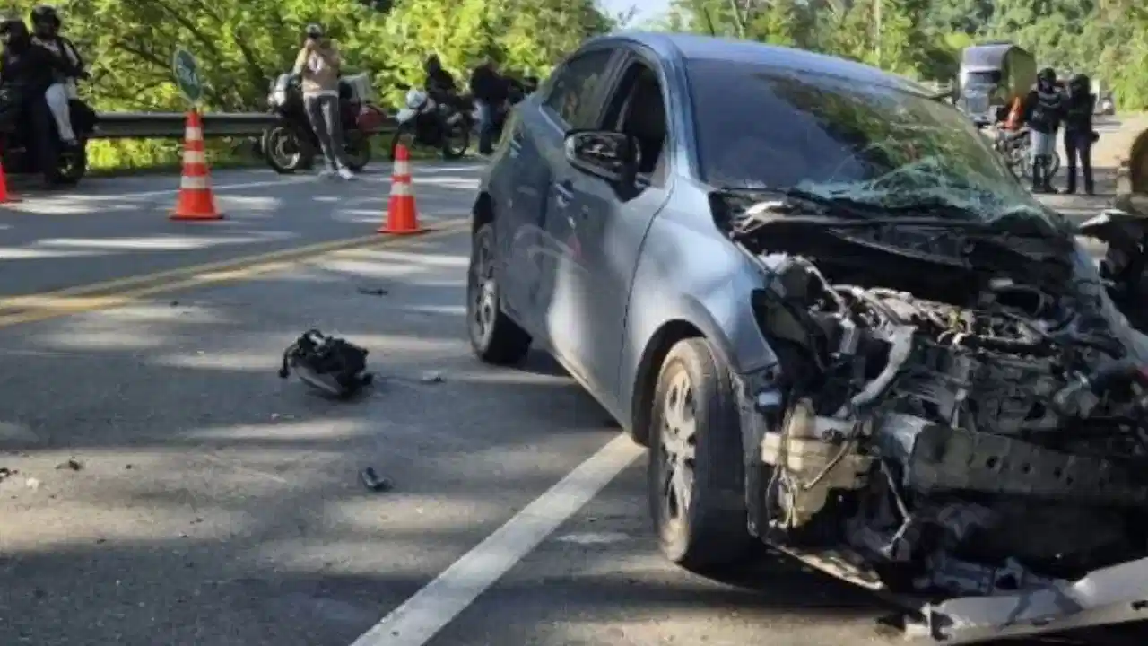 Choque múltiple sacudió la vía La Pintada – La Felisa: hay congestión y una persona lesionada