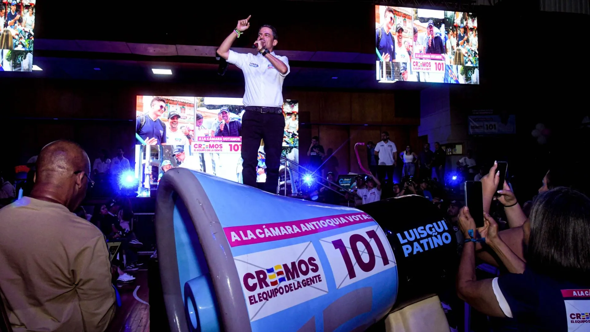 ¡Respaldo total en Medellín! LuisGui cerró su campaña a la Cámara con masivo acompañamiento