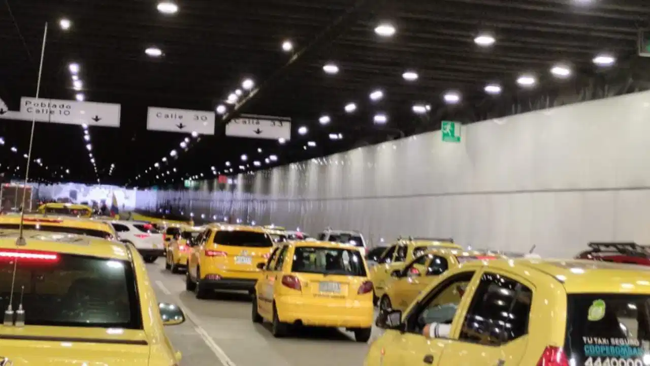 Autoridades anuncian cierre temporal en el soterrado de la Autopista Sur