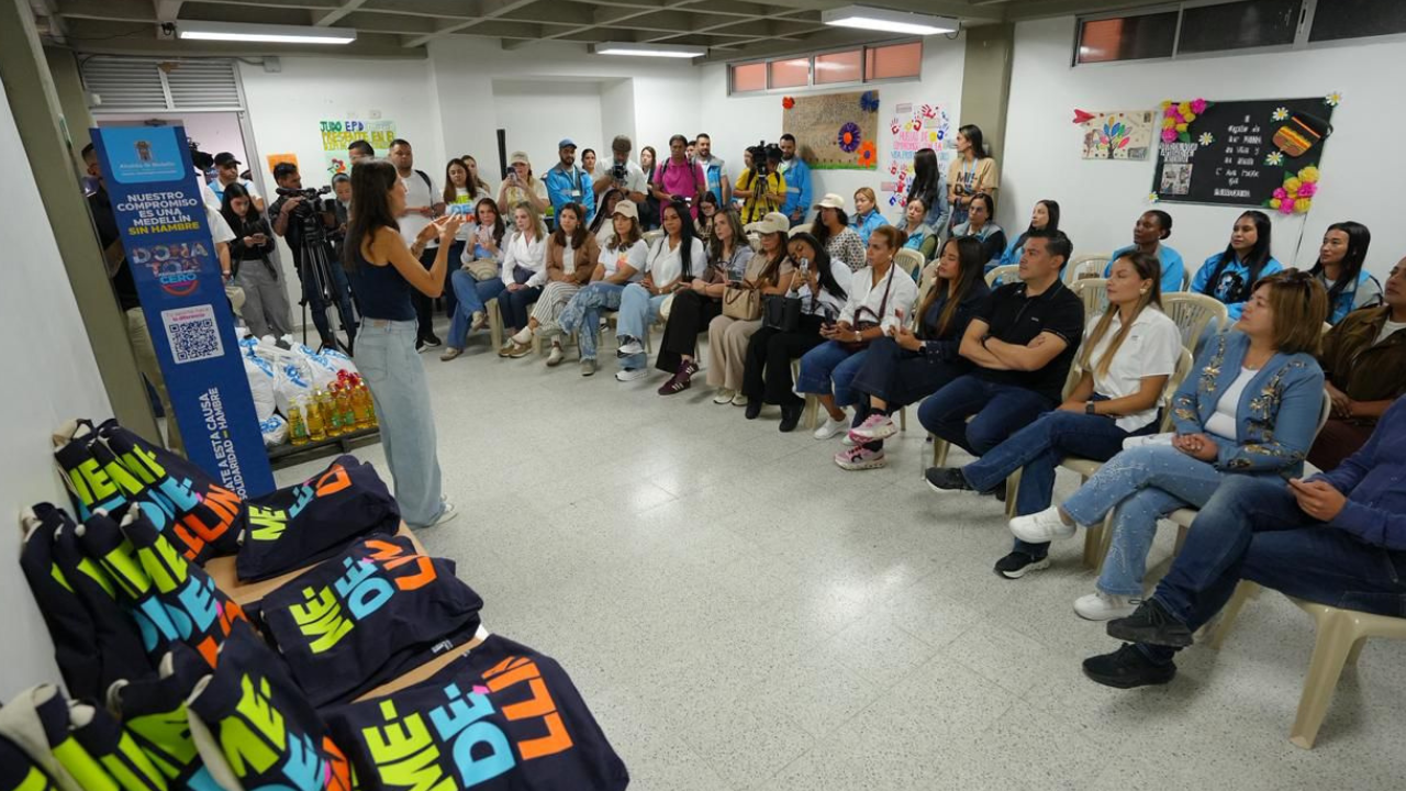 Medellín recibe a 17 gestoras sociales para el intercambio de estrategias en primera infancia y seguridad alimentaria