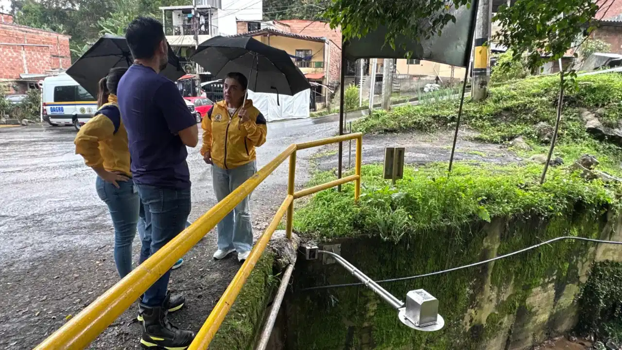 Refuerzan alertas: Medellín estrena 29 sistemas de monitoreo de cuencas por lluvias