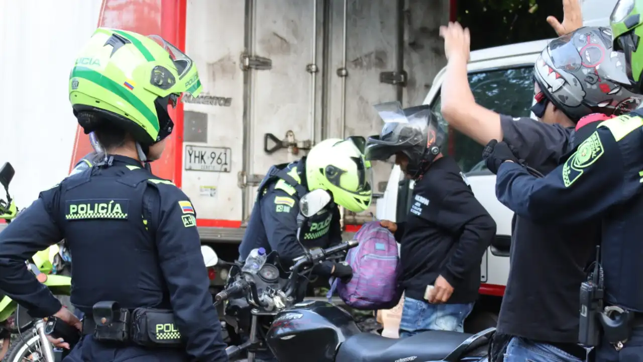 Medellín reduce en 51% el hurto de motocicletas tras operativos contra bandas criminales