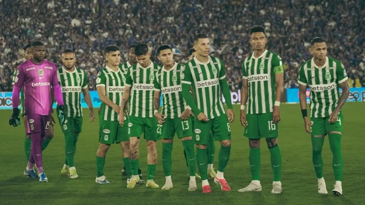 ¡Duro golpe al bolsillo verde! CONMEBOL multa a Atlético Nacional con USD 110.000 por racismo y desórdenes