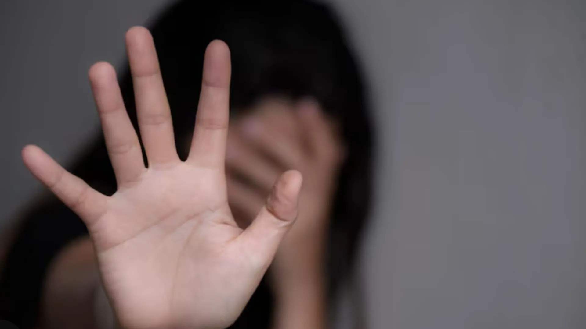 “Él aceptó lo que nos hizo”: Denuncian a pastor por presuntos actos sexuales contra familiares en Medellín