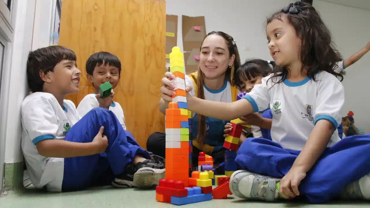 ¡A buscar cupos! Medellín activa jornada masiva de matrículas Buen Comienzo