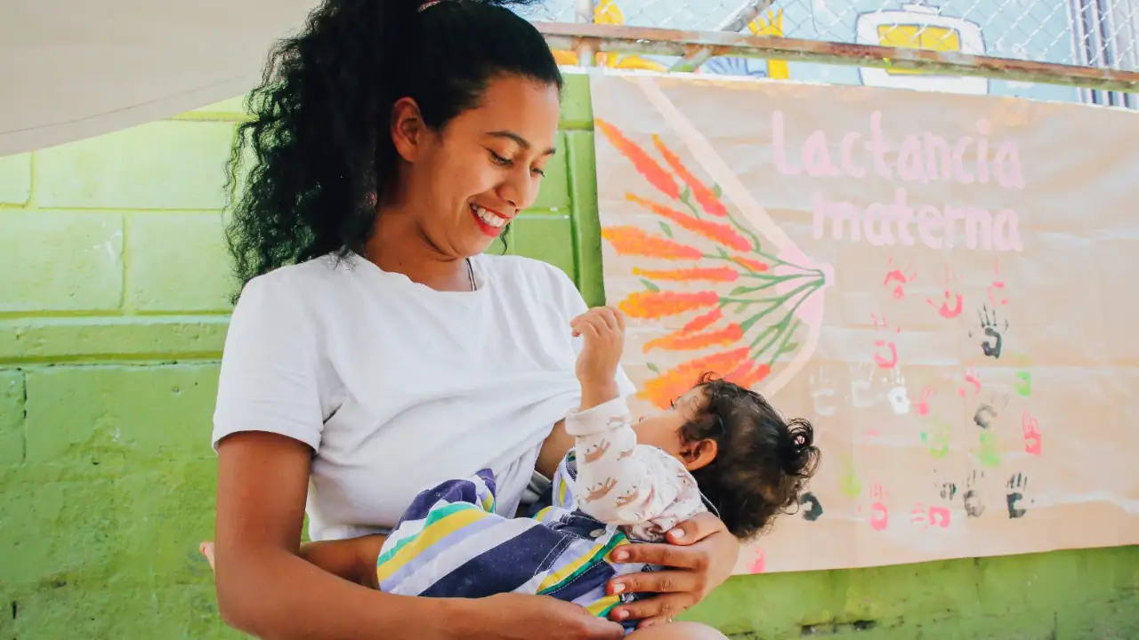 ¡Ni un niño con hambre! Buen Comienzo se mete a los barrios para que a las embarazadas no les falte la comida