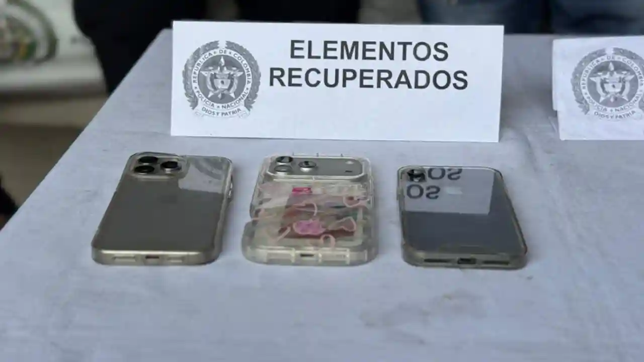 ¡Los pillaron calientes! Dos sujetos huyeron tras cometer un robo en Medellín y finalmente terminaron muertos