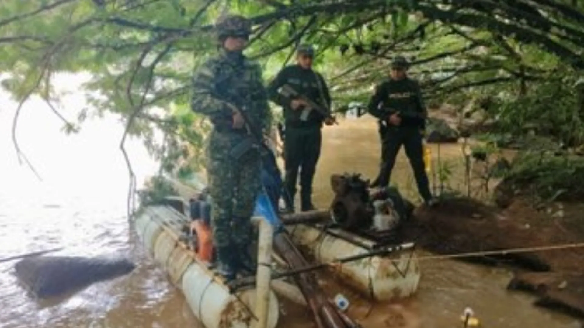 ¡Golpe a la minería ilegal! Destruyen maquinaria que producía 480 millones de pesos al mes en Antioquia