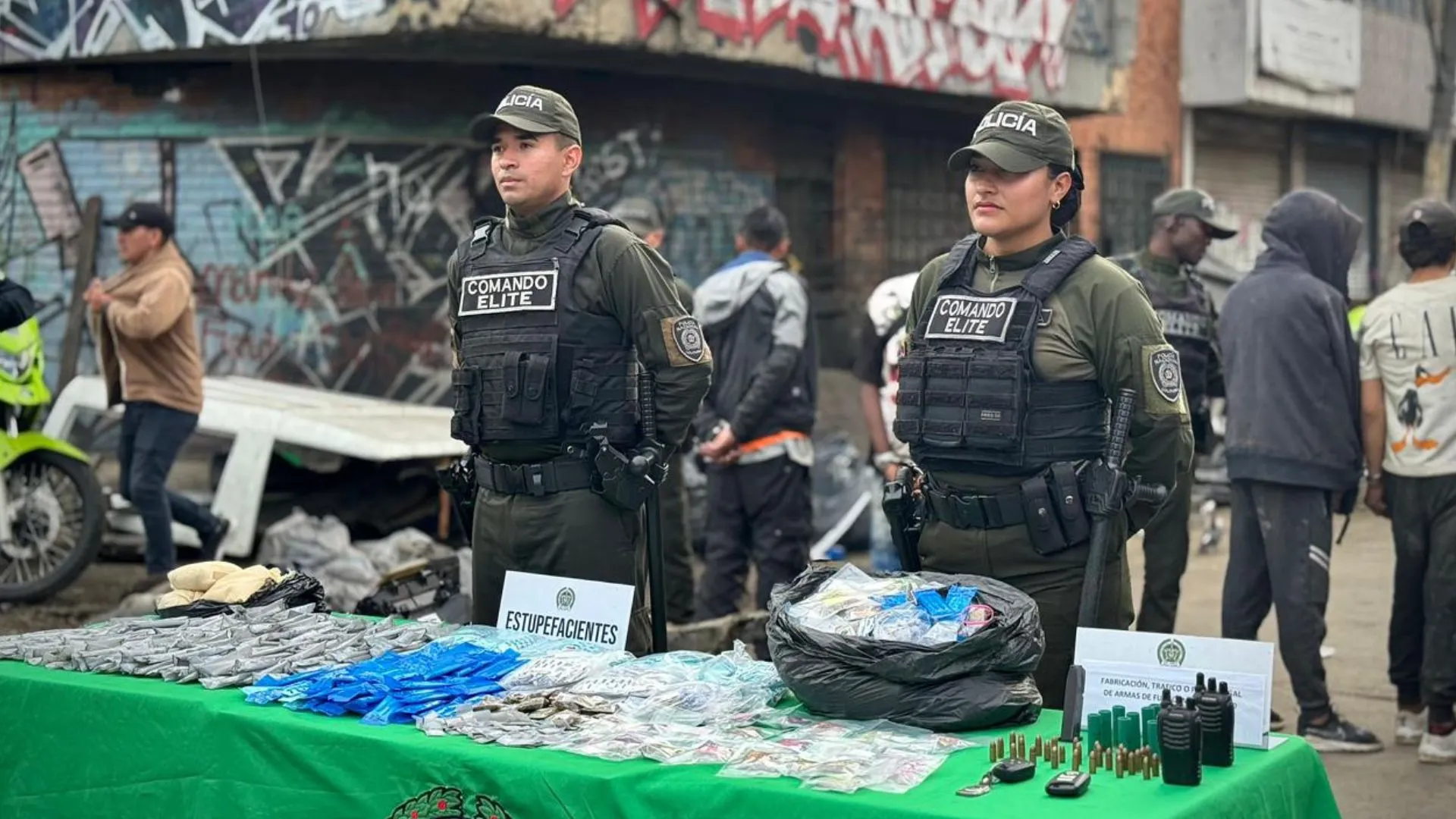 ¡Se tomaron el centro de Bogotá! 10 capturados y 6.000 dosis de vicio incautadas en el durante operativos