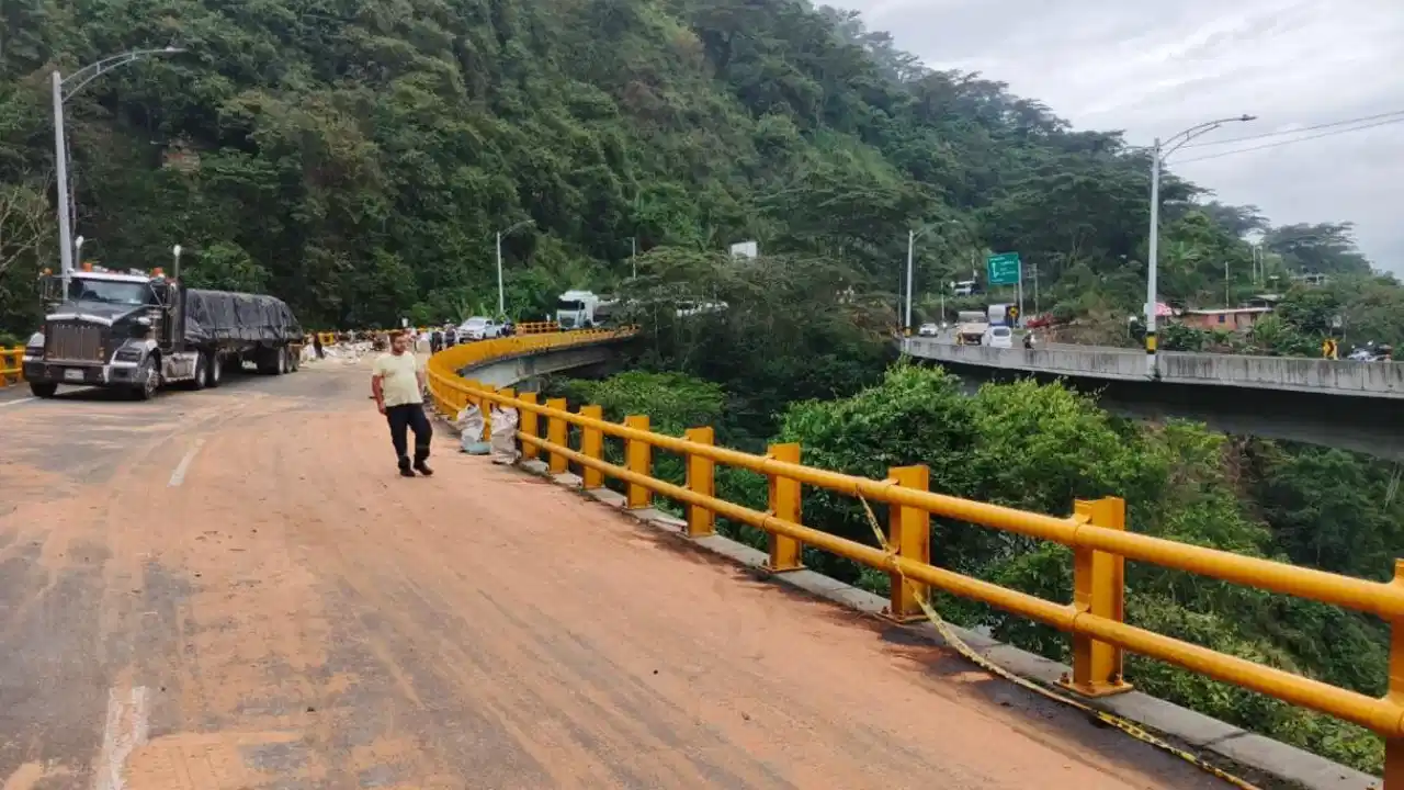 Tragedia en la vía a Palmitas: autoridades lamentan muerte tras fuerte accidente