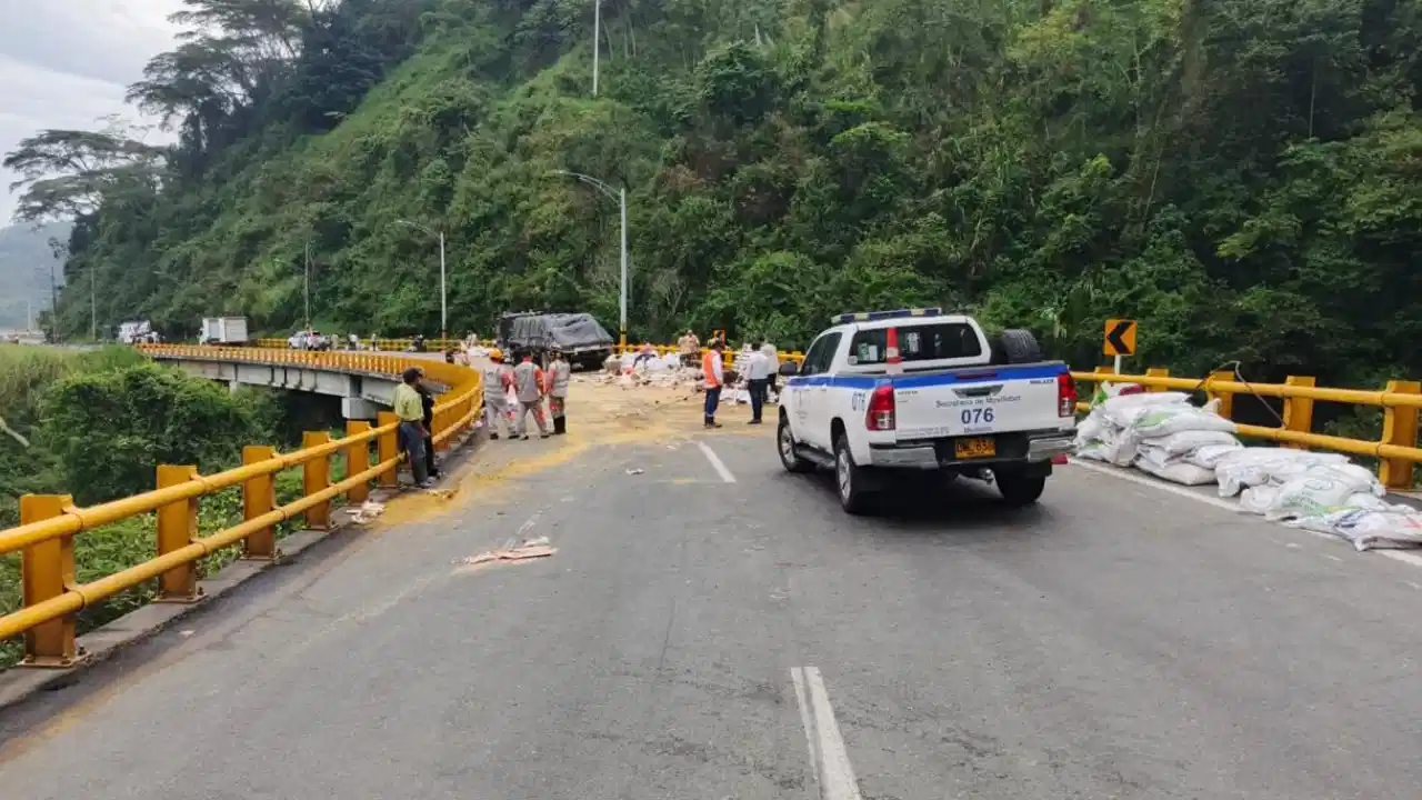 Tragedia en la vía a Palmitas: autoridades lamentan muerte tras fuerte accidente