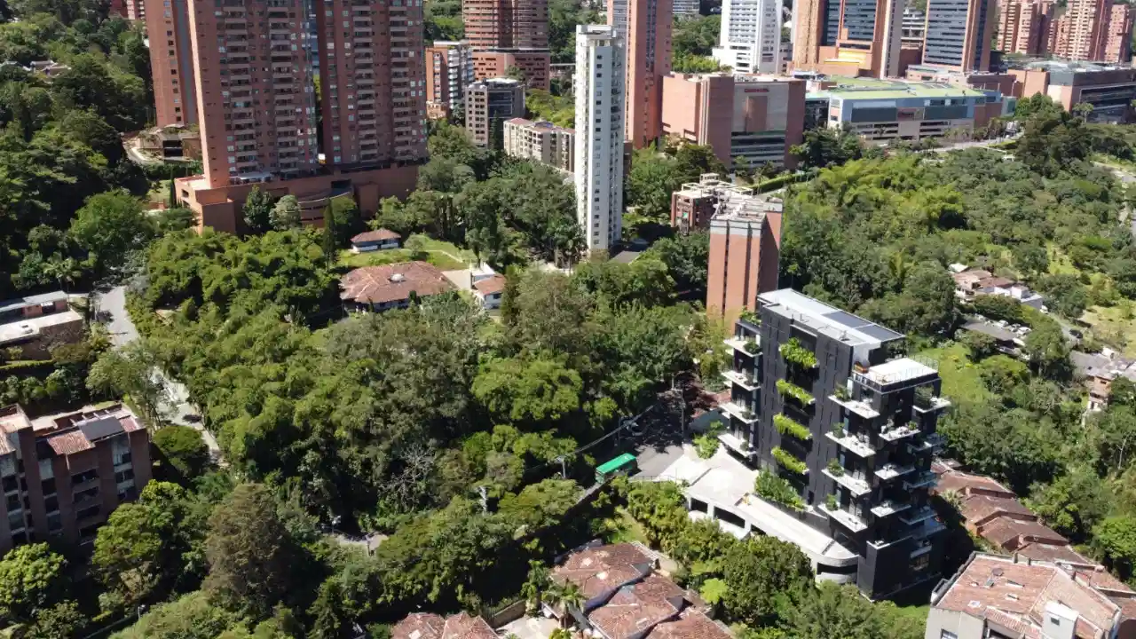 Arranca megaobra en El Poblado: buscan acabar con el caos en punto crítico