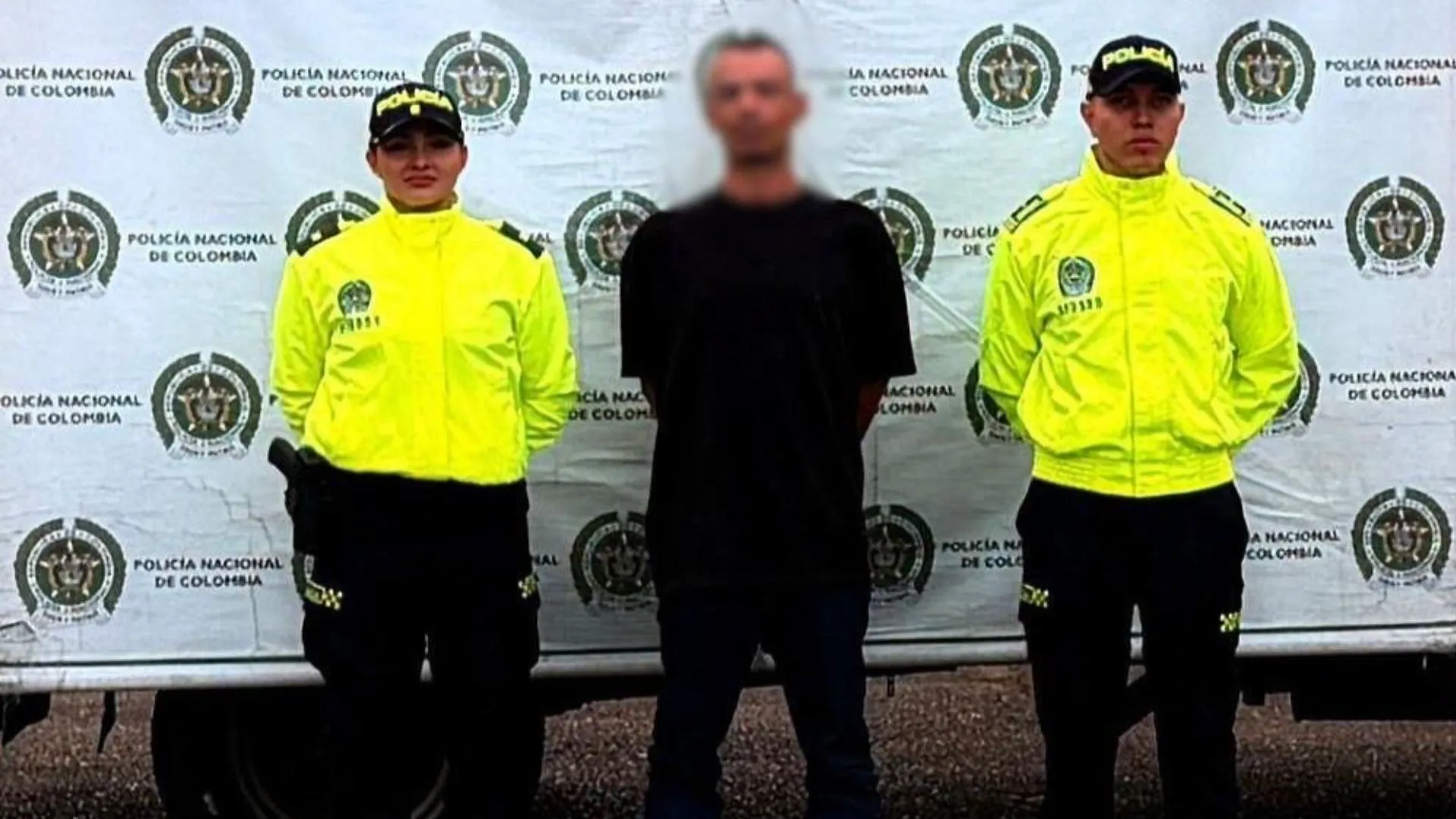 Cae cargamento millonario de cocaína en Caldas: iba oculto en el doble fondo de un camión