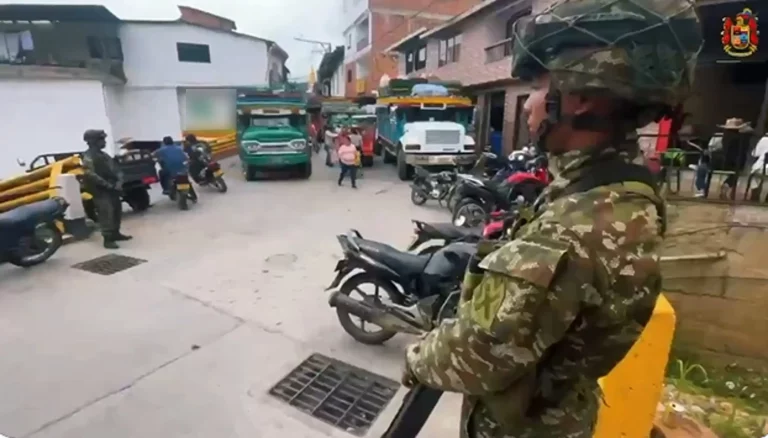 Ejército refuerza seguridad en Briceño: Ofensiva contra el Clan del Golfo y la Estructura 36