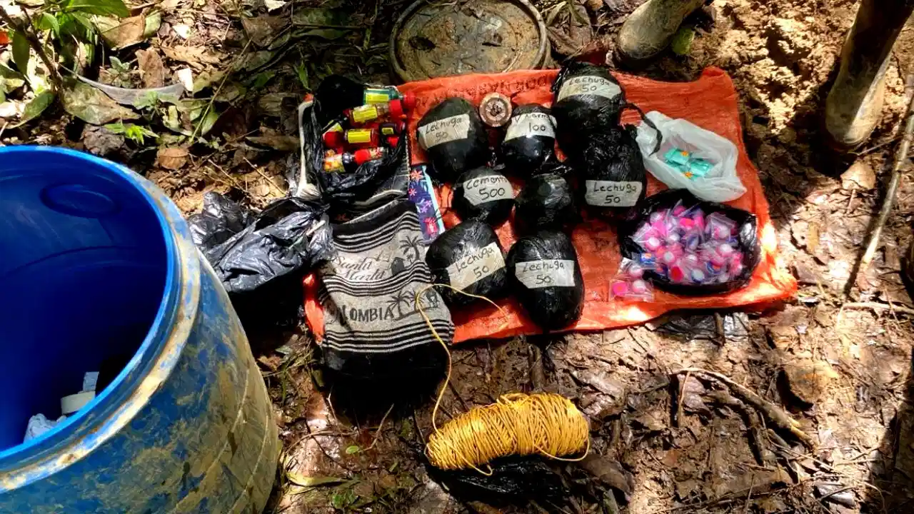 Golpe al narcomenudeo: capturan a alias 'Chiqui' con droga, balas y registros del negocio ilegal en Antioquia